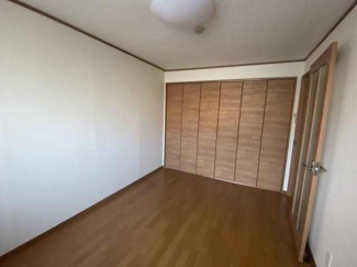 東温市志津川のマンションの画像