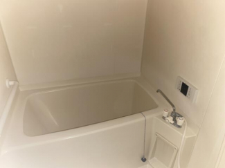 東温市志津川のマンションの画像