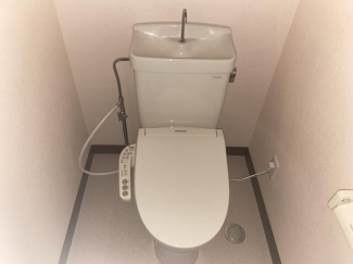 東温市志津川のマンションの画像