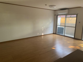 東温市志津川のマンションの画像