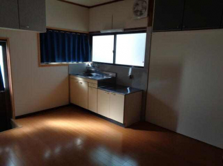 松前町鶴吉借家の画像