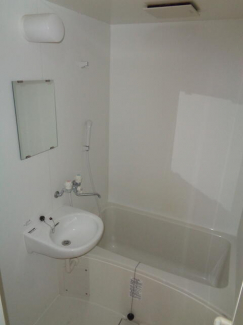 松前町鶴吉借家の画像