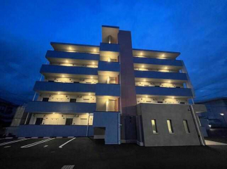 松山市松末2丁目のマンションの画像