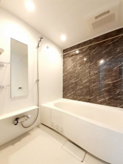 【風呂】 きれいなお風呂です