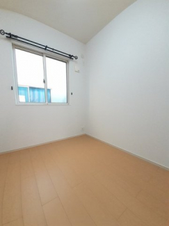 【内装】 中はこのようになっています