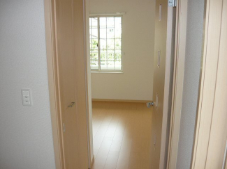 【内装】 内装もきれいです