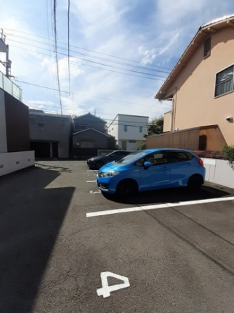 【駐車場】 駐車場です