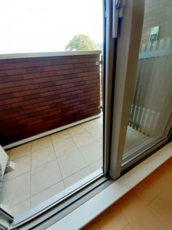 【バルコニー】 お洗濯にも便利なバルコニー付き