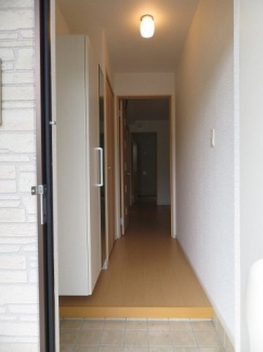 【玄関】 きれいな玄関です