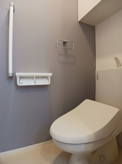 【トイレ】 シンプルで使いやすいトイレです