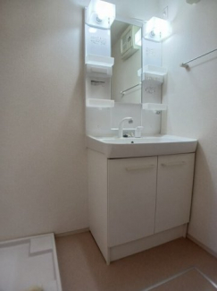 【洗面所】 洗面所です