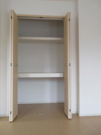 【収納】 小物を収納するのに便利です