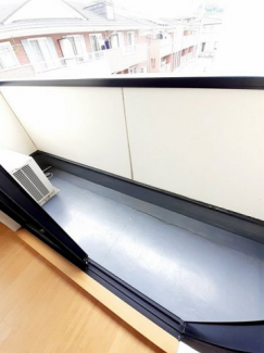 【バルコニー】 広々としたバルコニーです