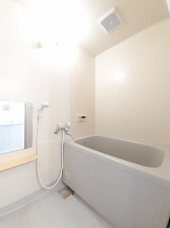 【風呂】 日々の暮らしに欠かせないお風呂です