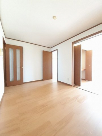 【内装】 過ごしやすい室内です