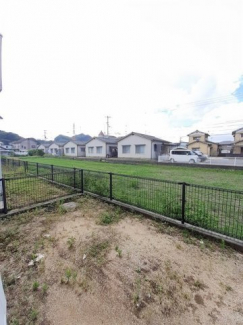 【庭】 お庭の付いた物件です