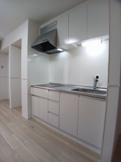 【キッチン】 お料理しやすいキッチンです