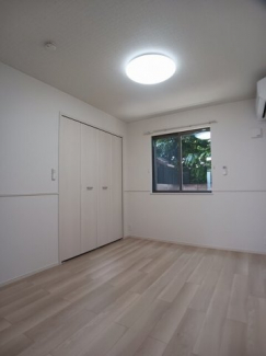 【内装】 過ごしやすい室内です