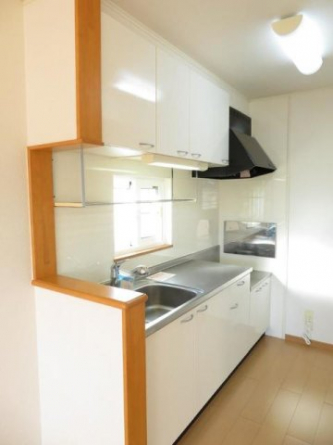 【キッチン】 キッチンでお料理をお楽しみください