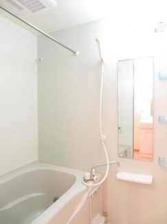 【風呂】 日々の疲れを癒すお風呂付です