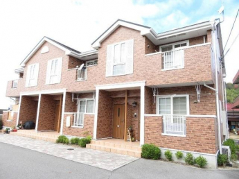 【外観】 建物外観を気になさる方へ、見た目の良い物件です