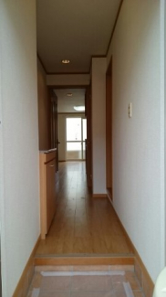 【玄関】 ゆったりとした玄関です