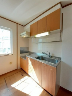 【キッチン】 お料理しやすいキッチンです