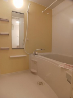 【風呂】 落ち着いた空間のお風呂です