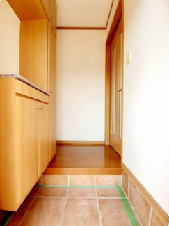 【玄関】 毎日通る玄関はこちらです