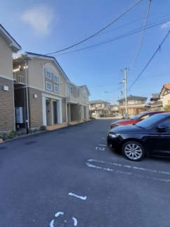 【駐車場】 駐車場があります