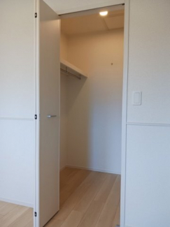【収納】 便利な収納スペースです