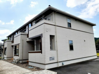 【外観】 外観も気になるポイント