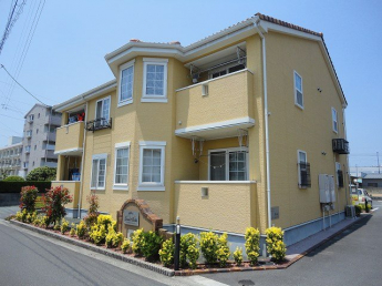 【外観】 建物外観を気になさる方へ、見た目の良い物件です