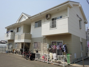 【外観】 落ち着いた雰囲気の外観です