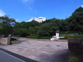 神戸市外国語大学