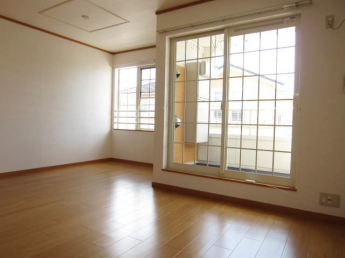 こちらの居間で趣味の時間をお楽しみください