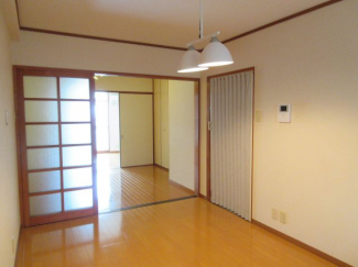 【居間・リビング】