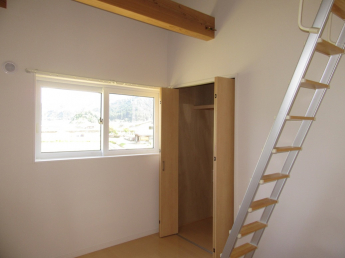 2F洋室（ロフト付）