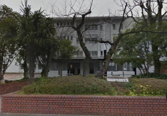 市立伊丹小学校まで450m
