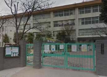 伊丹北中学校まで350m