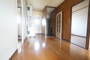 【居間・リビング】