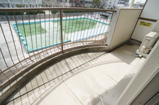 【バルコニー】