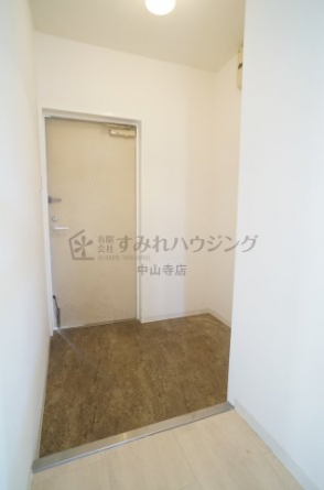 【玄関】