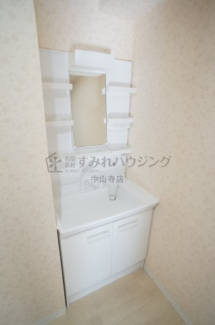 【洗面所】