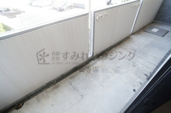【バルコニー】