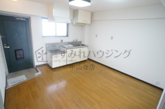 【居間・リビング】