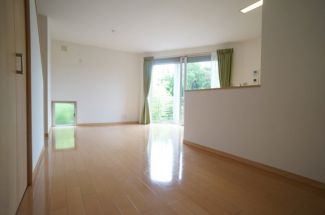 【居間・リビング】