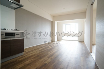 参考、同建物・反転間取りの号室