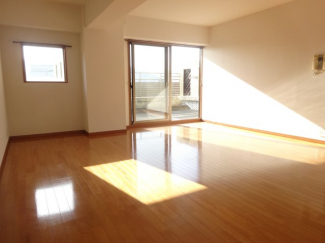 【居間・リビング】