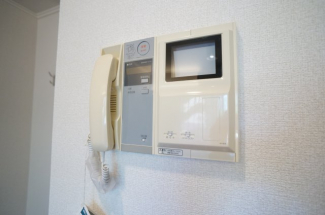 オートロック対応のTVモニターホンです